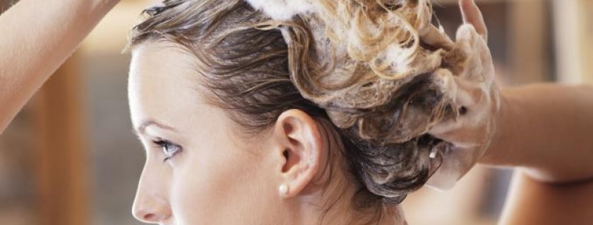 Shampoo para cabelos secos para os dias frios