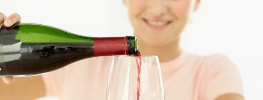 Vinho tinto pode prevenir doenças oculares