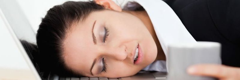 Dicas para se manter acordado em casos de necessidade