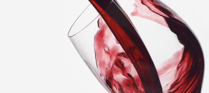 Vinho tinto sem álcool reduz a hipertensão