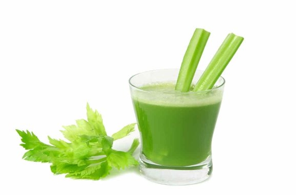 Suco de aipo para emagrecer-2