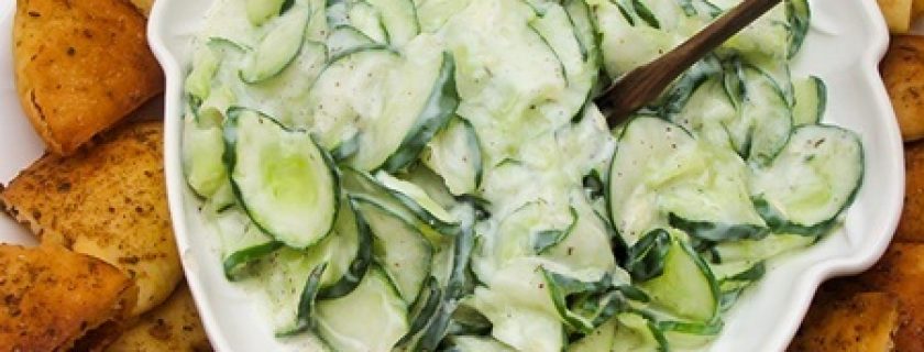 Salada de pepino com hortelã