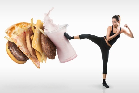 Cinco conselhos para comer menos e reduzir as calorias