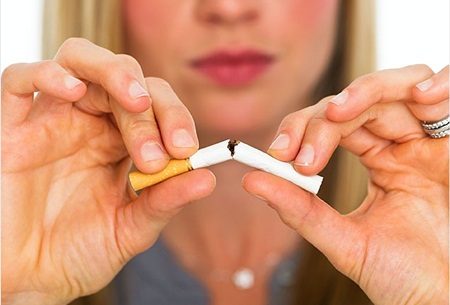 Exercícios de respiração que ajudam a parar de fumar