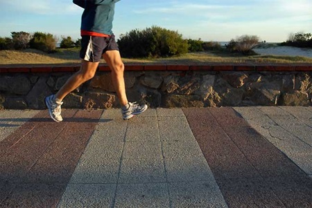 Dicas para diminuir a dor nas pernas antes de correr