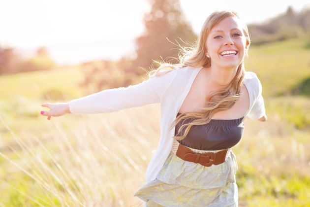 6 hábitos que devemos adotar para sermos felizes em 2015