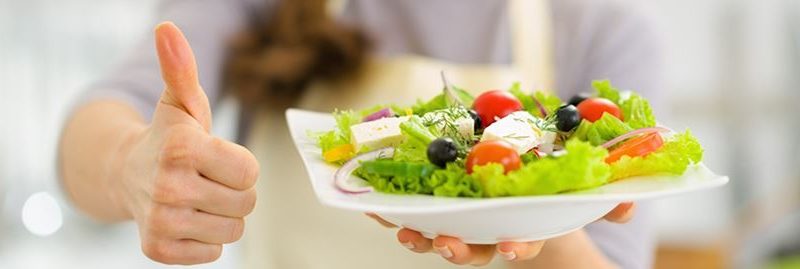 Os melhores alimentos para combater o mau humor