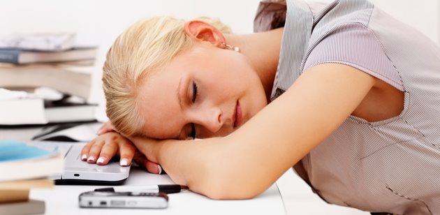 4 sinais de que precisamos beber mais água-01