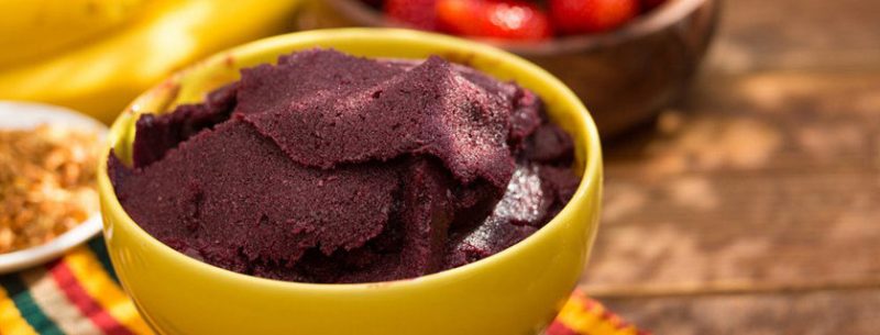 Conheça os benefícios do açaí e aprenda receitas simples e deliciosas